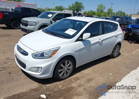 2014 Hyundai Accent Se z USA, uszkodzony, nr VIN KMHCU5AE4EU171645